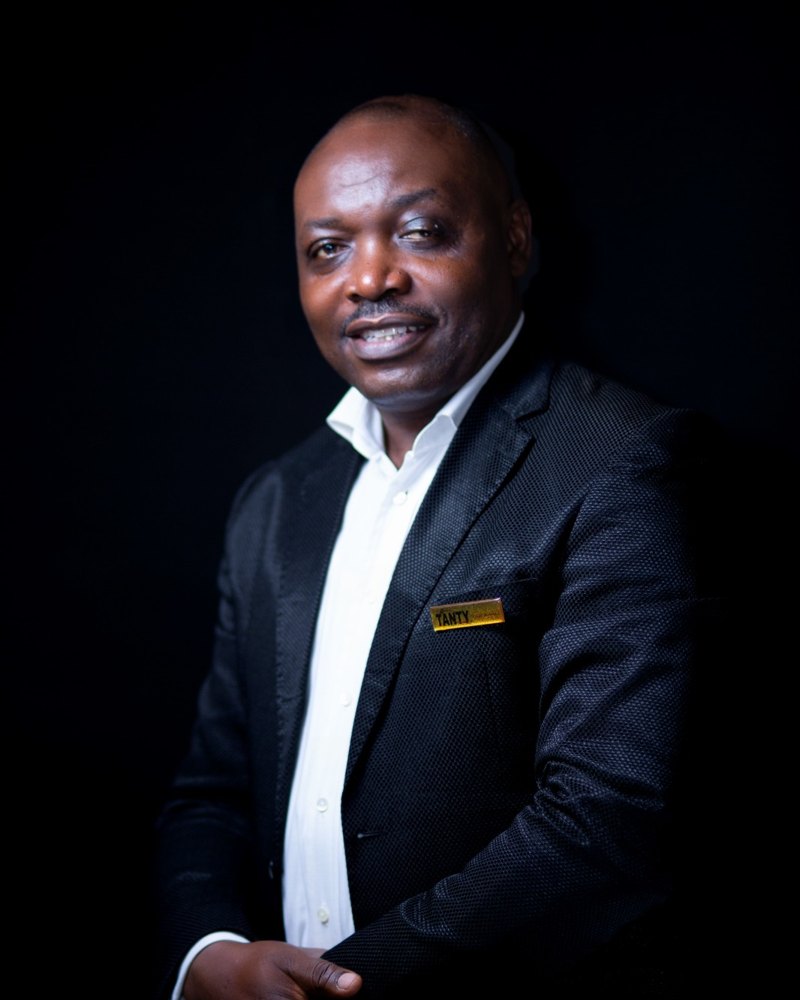 Dr. Thierry Nyamen